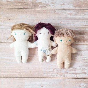 doll sewing pattern, 16 cm (6,5") tall dolly with a sleeping bag