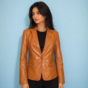 Blazer de piel de cordero encerada para mujer, chaqueta de un botón color coñac, abrigo formal para oficina o boda.