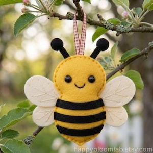 Felt Bee Sewing Pattern PDF, Bumble Bee Ornament DIY Digital Download Plushie Craft