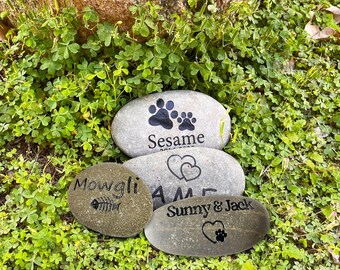 Piedra conmemorativa personalizada para mascotas, guijarro conmemorativo con huella de pata de perro personalizado, homenaje grabado para gatos, monumento conmemorativo de piedra de río natural, recuerdo de mascotas