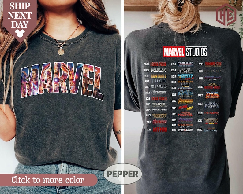 Puede incluir: Un letrero de madera r&uacute;stico con el texto "Welcome to our home" en un estilo manuscrito. El letrero presenta un acabado envejecido y un dise&ntilde;o sencillo y acogedor, ideal para un porche o entrada.