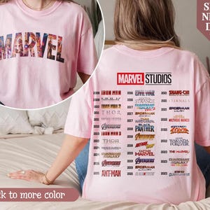 Sudadera de cuello redondo de Marvel Studios, Avengers Endgame, Avengers Fase 4, Doctor Strange, Iron Man, Hulk, Thor, Loki, Capitán América, MCU Blossom/Light Pink