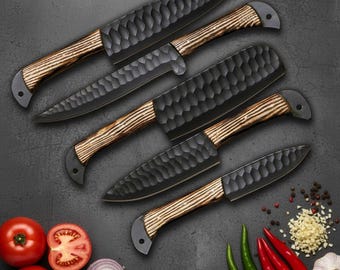 Handgefertigtes Damast-Kochmesser-Set - 5-teilige Küchenmesser mit scharfen Klingen & Roll-Etui aus Leder