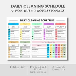 Op de afbeelding: Een afdrukbaar dagelijks schoonmaakschema voor drukke professionals. De kleurrijke tabel bevat taken voor elke dag van de week, met selectievakjes om de voltooiing aan te geven. De tekst bevat "Daily Cleaning Schedule".