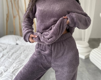 Frauen Plüsch Pyjamas Set, flauschige Pyjamas, weicher Plüsch Pyjama, Plüschanzug