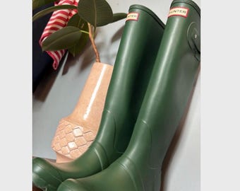 Botas de lluvia altas Hunter Original, color verde, talla US 9, acabado mate, estilo clásico ecuestre.