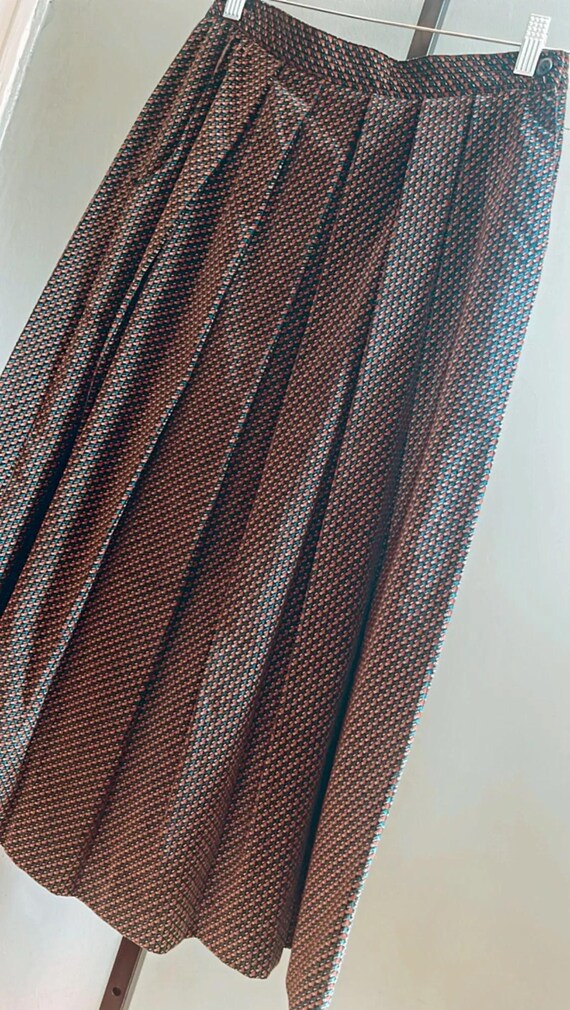 Multicolor Patchwork Sweater and Pleated Skirt Se… - image 5