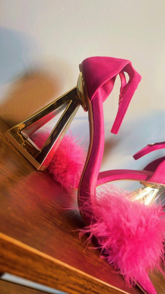 Fuchsia Open Toe Sandals with Feathers and Gold S… - image 2