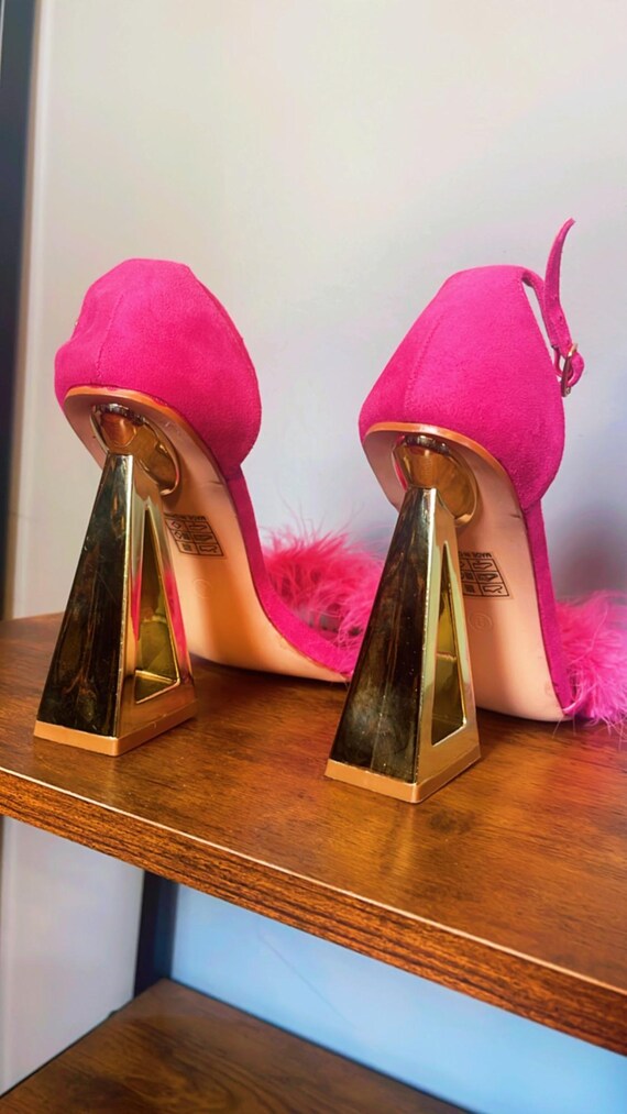 Fuchsia Open Toe Sandals with Feathers and Gold S… - image 3