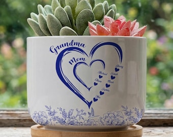 Personalized Mom Grandma Plant Pot, Custom Kids Names Ceramic Flower Pot, Heart Family Gift for Mom, Grandma