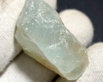 Aquamarine Raw,Natural 100% Rare Aquamarine Rough,African Mines Aquamarine Raw Crystat,Precious Aquamarine Rough Gemstone,34x20mm - 70 Carat