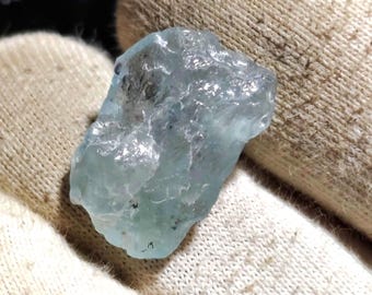 Precious Aquamarine Rough,Natural Blue Aquamarine Raw,Exlusive AAA Quality Aquamarine Crsytal,Loose Aquamarine Rough Gemstone,18x12mm-9 Cts