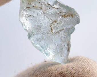 Precious Aquamarine Rough,Natural Blue Aquamarine Raw,Exlusive AAA Quality Aquamarine Crystal,Loose Aquamarine Rough Gemstone,25x15mm 14 Cts