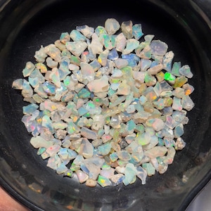 1000 Pcs Opal Raw,Natural Ethiopian Opal Rough Lot,Dry Welo Opal Raw,Grade Fire Opal Rough Chips,Loose Opal Gemstone Raw,2/6mm Size Opal Raw