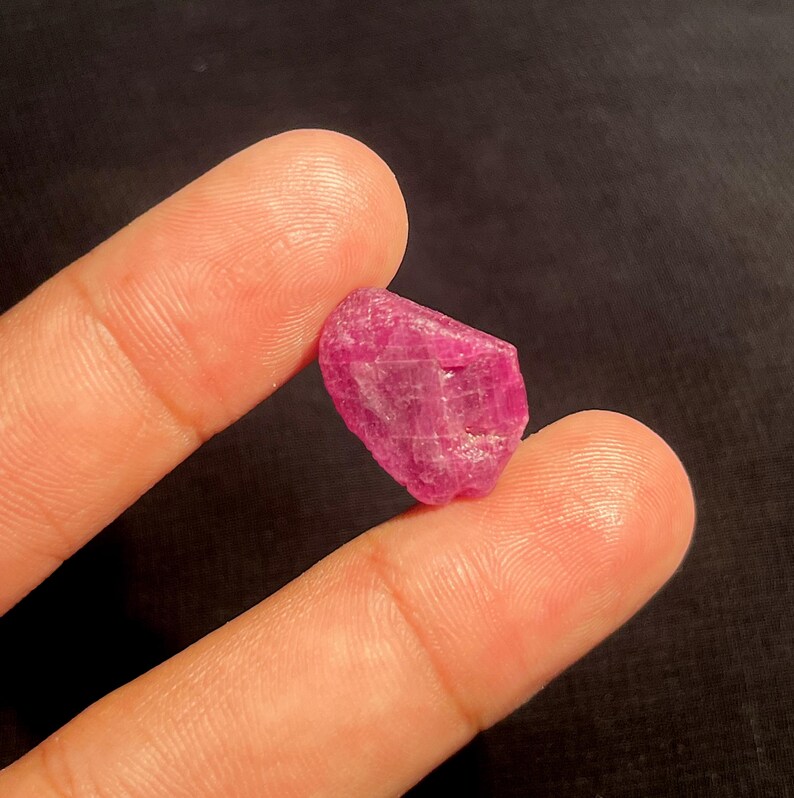 Natural Ruby Rough,Untreated Ruby Raw Mineral,Great Quality Cluster Ruby Rough,Huge Size Loose Ruby Raw Gemstone, (20X15mm 23 Carats) image 5