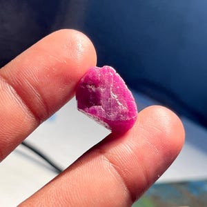 Natural Ruby Rough,Untreated Ruby Raw Mineral,Great Quality Cluster Ruby Rough,Huge Size Loose Ruby Raw Gemstone, (20X15mm 23 Carats) image 1