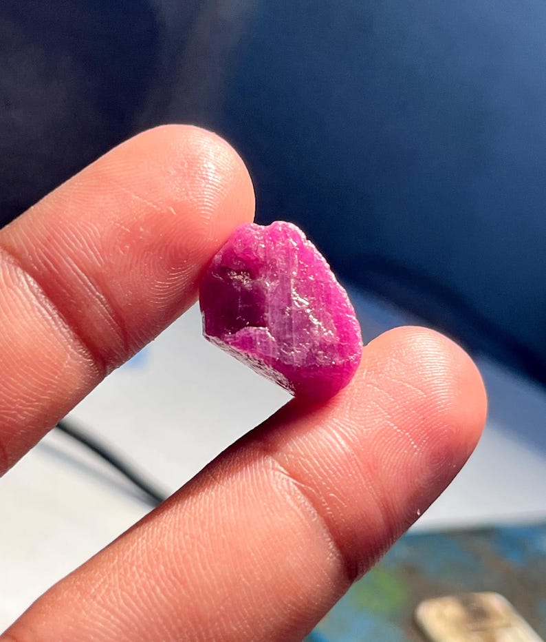 Natural Ruby Rough,Untreated Ruby Raw Mineral,Great Quality Cluster Ruby Rough,Huge Size Loose Ruby Raw Gemstone, (20X15mm 23 Carats) image 1