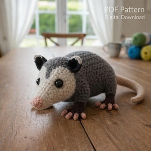 Modèle réaliste au crochet d'Opossum Amigurumi • Tutoriel PDF sur le jouet Possum • Mignonne peluche marsupiale faite main à faire soi-même