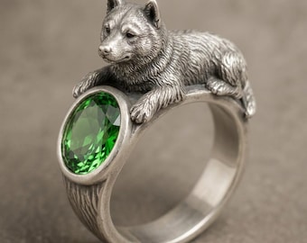 Anillo Shiba Inu de plata con piedra verde, joyería de raza animal, declaración para amantes de las mascotas.