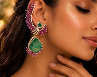 Luxe smaragdgroene statementoorbel, roze robijnrode CZ-oormanchetoorbellen, bruidshuwelijkssieraden, op pauw geïnspireerde drop oorbellen, cadeau voor haar