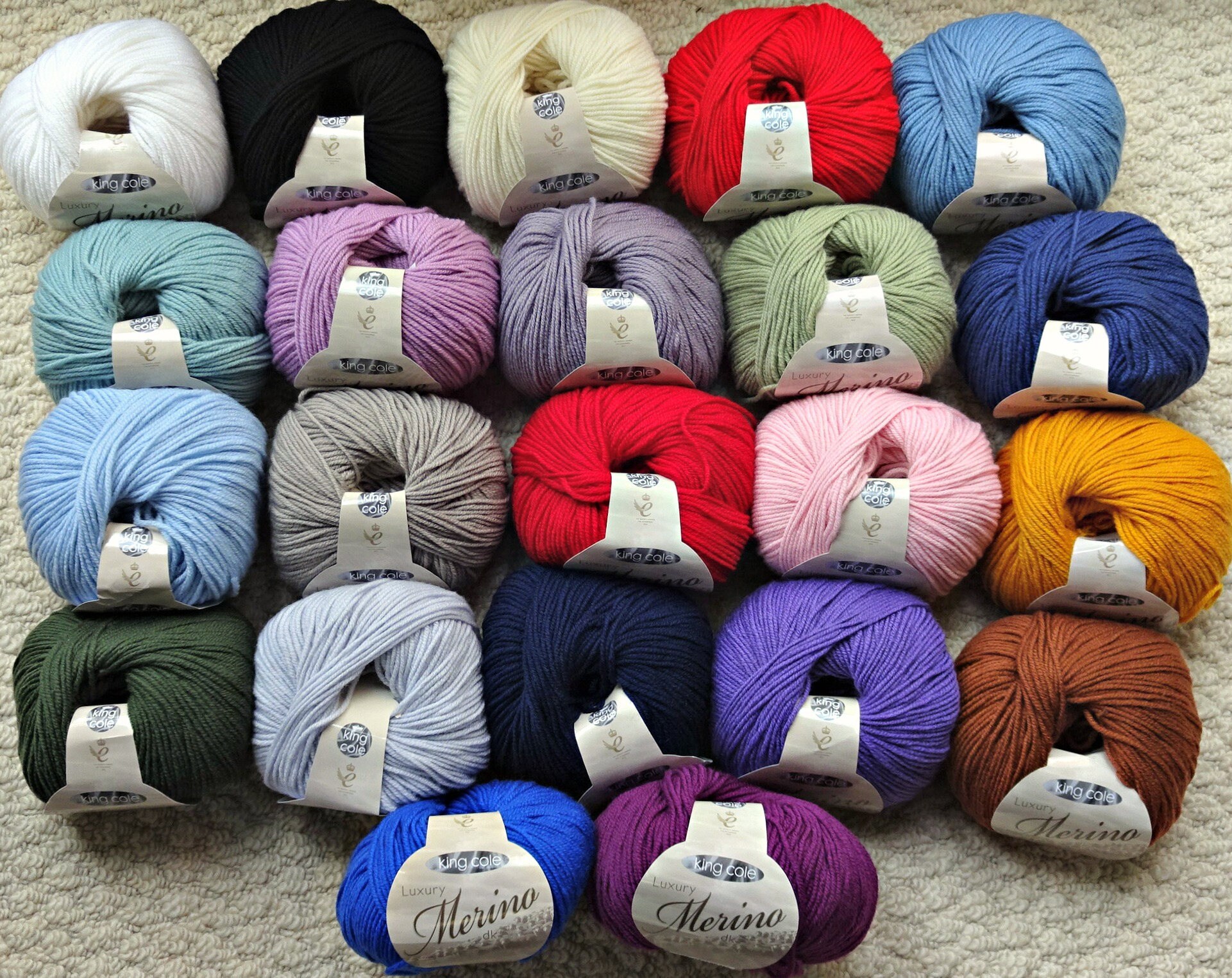 Luxury Merino DK Knitting Wool King Cole 100% Luxury Merino | Etsy UK