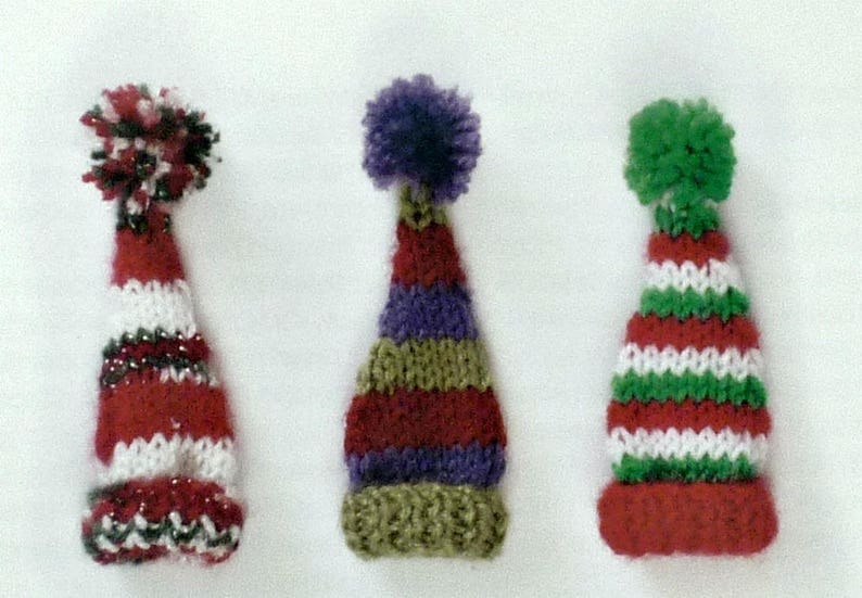 Christmas PATTERN BOOK Christmas Knits Book 4 Knitting Pattern  Etsy