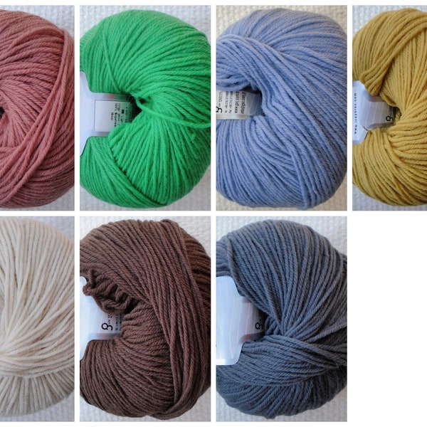 Superwash Wool Knitting Wool/Yarn Ice 100g 100% Wool DK (Light Worsted) Knitting Yarn/Wool