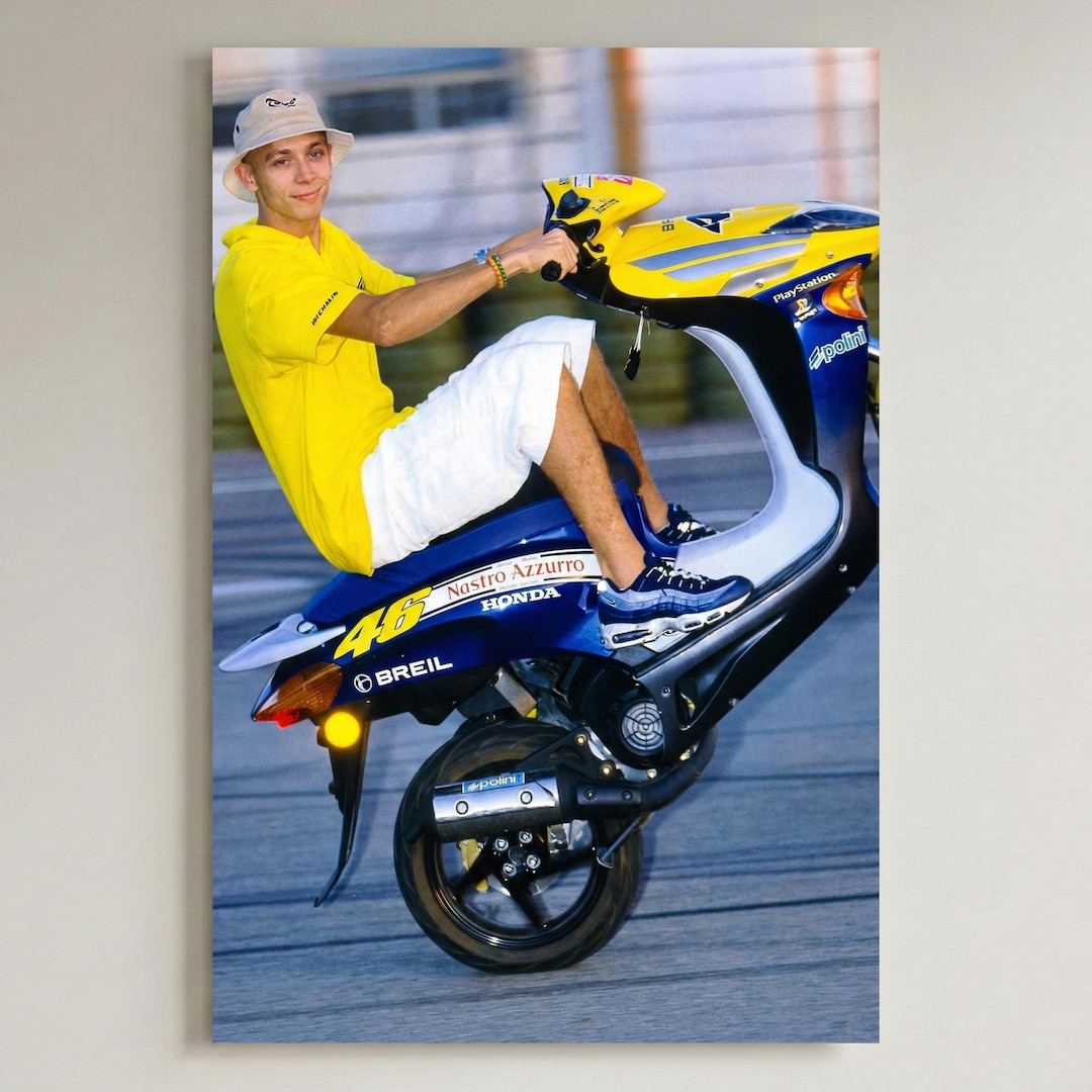 趣味・スポーツ・実用 Valentino Rossi MotoGenius Valentino Rossi Poster, Y2K Streetwear Motorcycle Print, 90s