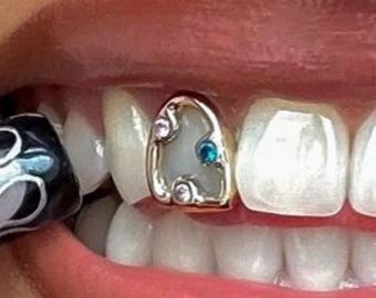 Mini grillz con forma de corazón, hechos a mano en Londres.