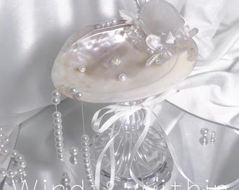 Mother of Pearl Plate, Natural Shell Plate, Mini Serving Plate, Handmade Kitchen Tool, Unique Utensil Gift， Mother of Pearl Jewelry Holder