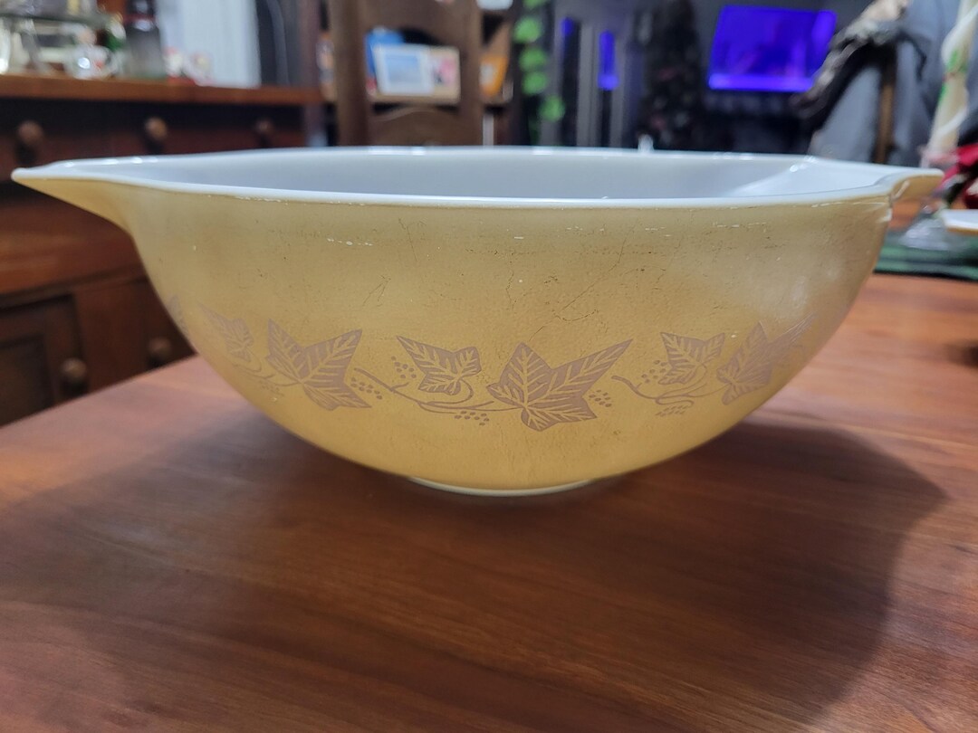 Pyrex Sandalwood Ivy Collection - Etsy
