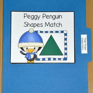 以下が含まれることがあります： 青いファイルフォルダーに、青い帽子とスカーフを身に着けた漫画のペンギンが描かれた白い長方形があります。ペンギンは緑色の三角形を持っています。「Peggy Penguin Shapes Match」というテキストがペンギンの上にあります。