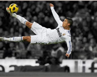 Cristiano Ronaldo Wall Art, CR7 Portugal Canvas, Football Legend Poster, Selective Color Soccer Print, Man Cave Decor, Gift for Football Fan