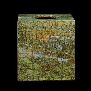 Arts and Crafts Style Tissue Box Cover Watergrasses