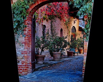 Wastebasket - Tuscan Winery Entrance