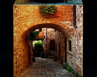 Tissue Box Cover Arch and Lane in Tuscany