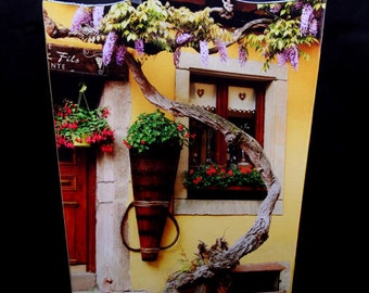 Wastebasket - Wisteria and Yellow Wall