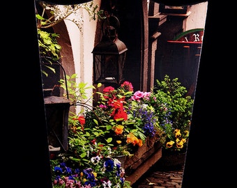 Wastebasket - Floral Display in Cochem