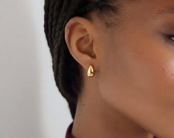 Pendientes de aro gruesos, mini aros chapados, pendientes minimalistas dorados para el día a día.