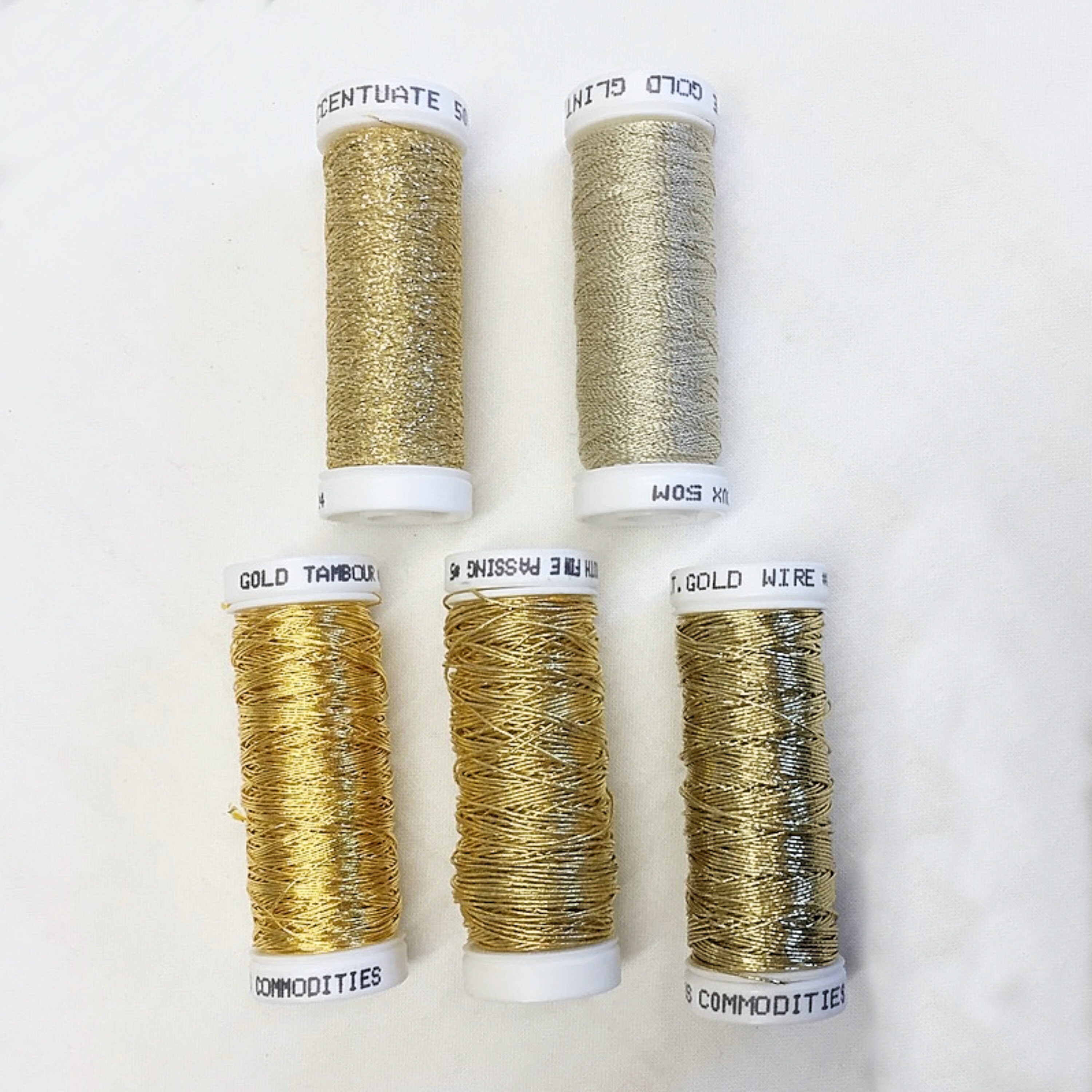 30 Color Metallic Embroidery Thread For Computer Machine Cross Stitch 3500  Yards