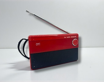 希少な東芝ソリッドステート AM FM ハンドヘルドポータブル