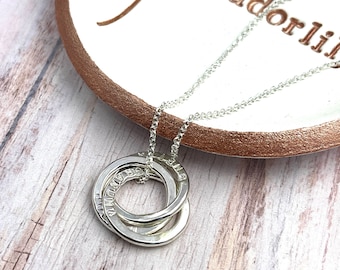 Kinder Namen Halskette, 3 Ringe, personalisierte Halskette, Geschenk für Mama, Geschenk für Oma, Familien Halskette, Kinder Namen