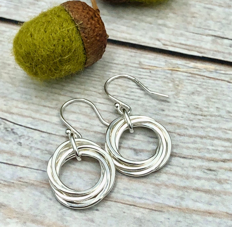 5 Interlocking Rings Silver Earrings 50th Birthday 5 Rings | Etsy