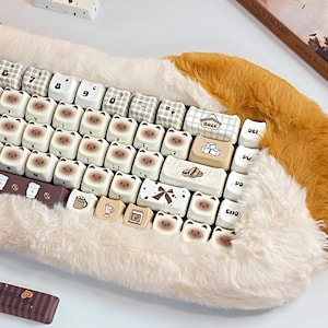 Conjunto de teclas Siamese Cat Cafe – Teclas personalizadas em PBT com design fofo e kawaii de gatinho para teclados mecânicos Cherry MX