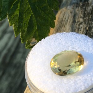Lemon Quartz, 4.40 carat, Oval Shape, Faceted, Loose Gemstone, Single Stone