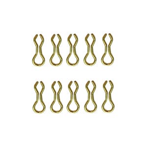 Può includere: Dieci clip metalliche color oro disposte in due file da cinque. Ogni clip ha una forma unica con un anello nella parte inferiore e una parte superiore divisa, progettata per un fissaggio sicuro. Le clip sono uniformemente distanziate su sfondo bianco.