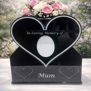 Acrylic heart shaped flower pot holder