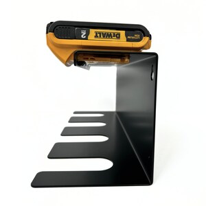Dewalt 20V Drill and Battery Shelf w 4 or 6 Slots - Cordless Drill Organizer, Power Tool Holder, Garage Organization, Father's Day Gift Bild 4