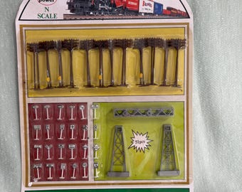 Model Power scenery set #1331. N scale.