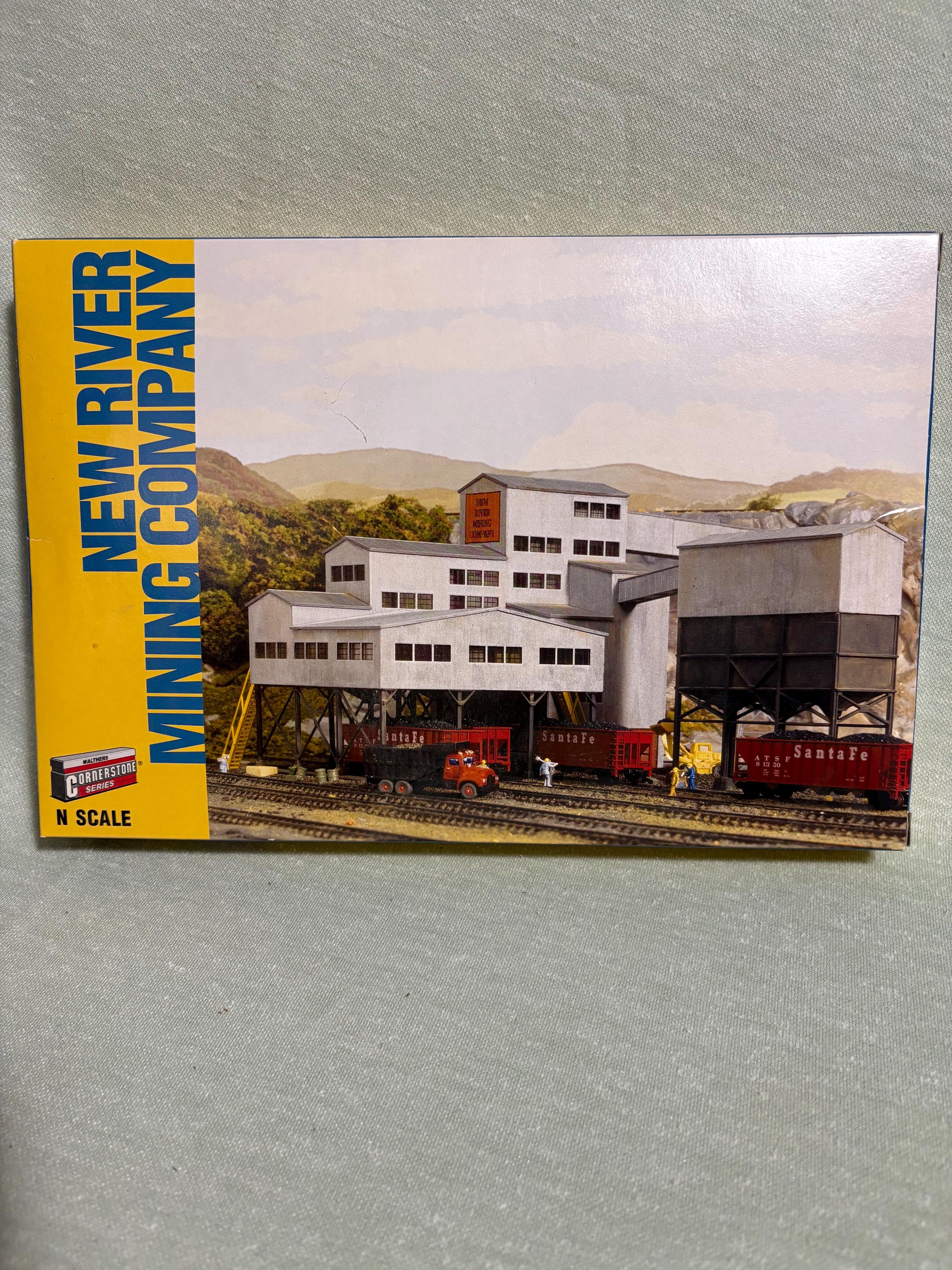 Walthers 933-4046 Diamond Coal Corporation Kit – HO Scale Industrial Building (1:87)